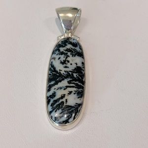 Dendritic agate pendant